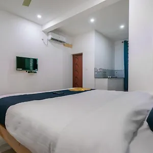 Guest house Oyo 82805 Famy 1 Bhk, Kochi